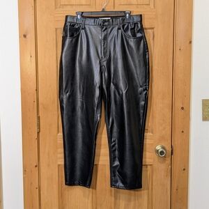 Abercrombie & Fitch Curve Love Ankle Straight Vegan Leather Pants Black 32/14